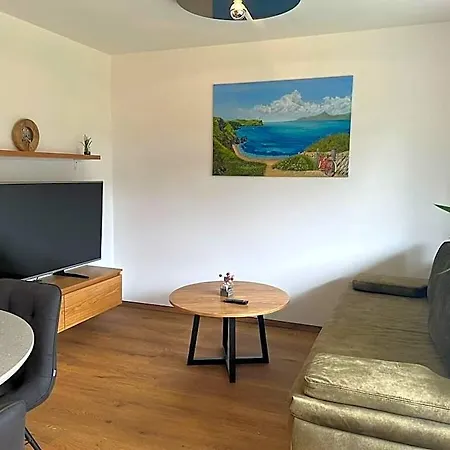 Apartment Maja By Krone Travel Agency