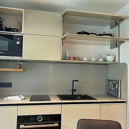 Apartment Maja By Krone Travel Agency